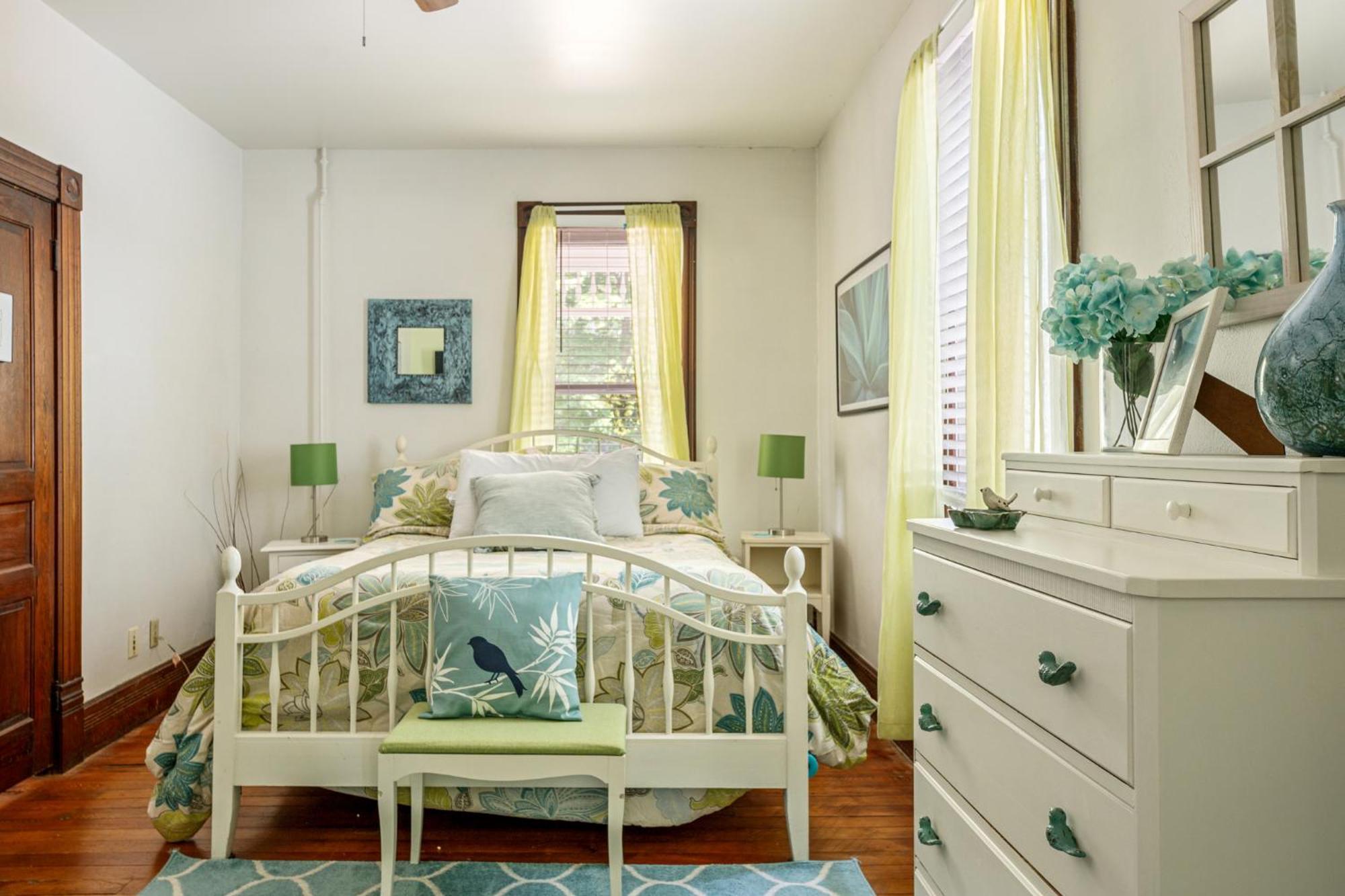 The Cottonwood Inn B&B Empire Εξωτερικό φωτογραφία